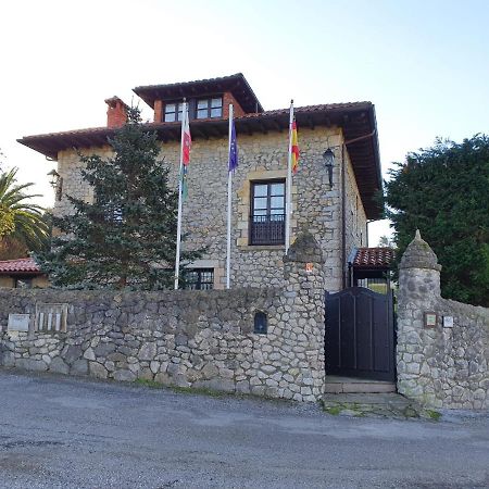 Posada San Tirso Toñanes Extérieur photo