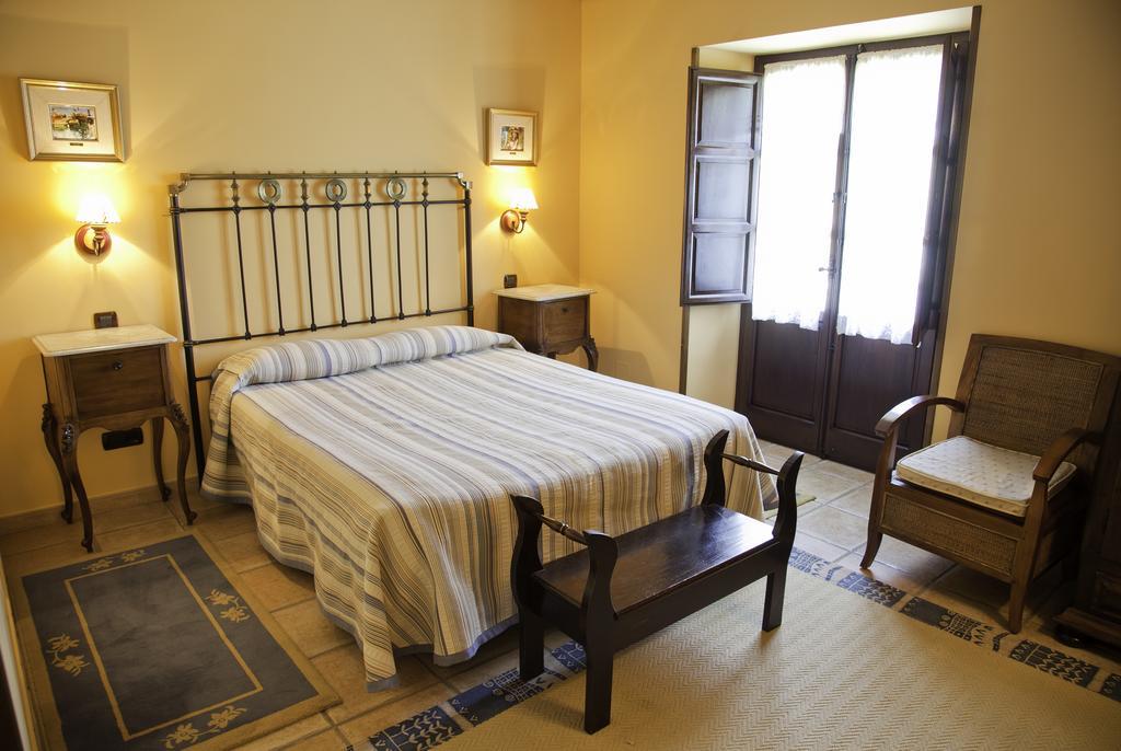 Posada San Tirso Toñanes Chambre photo