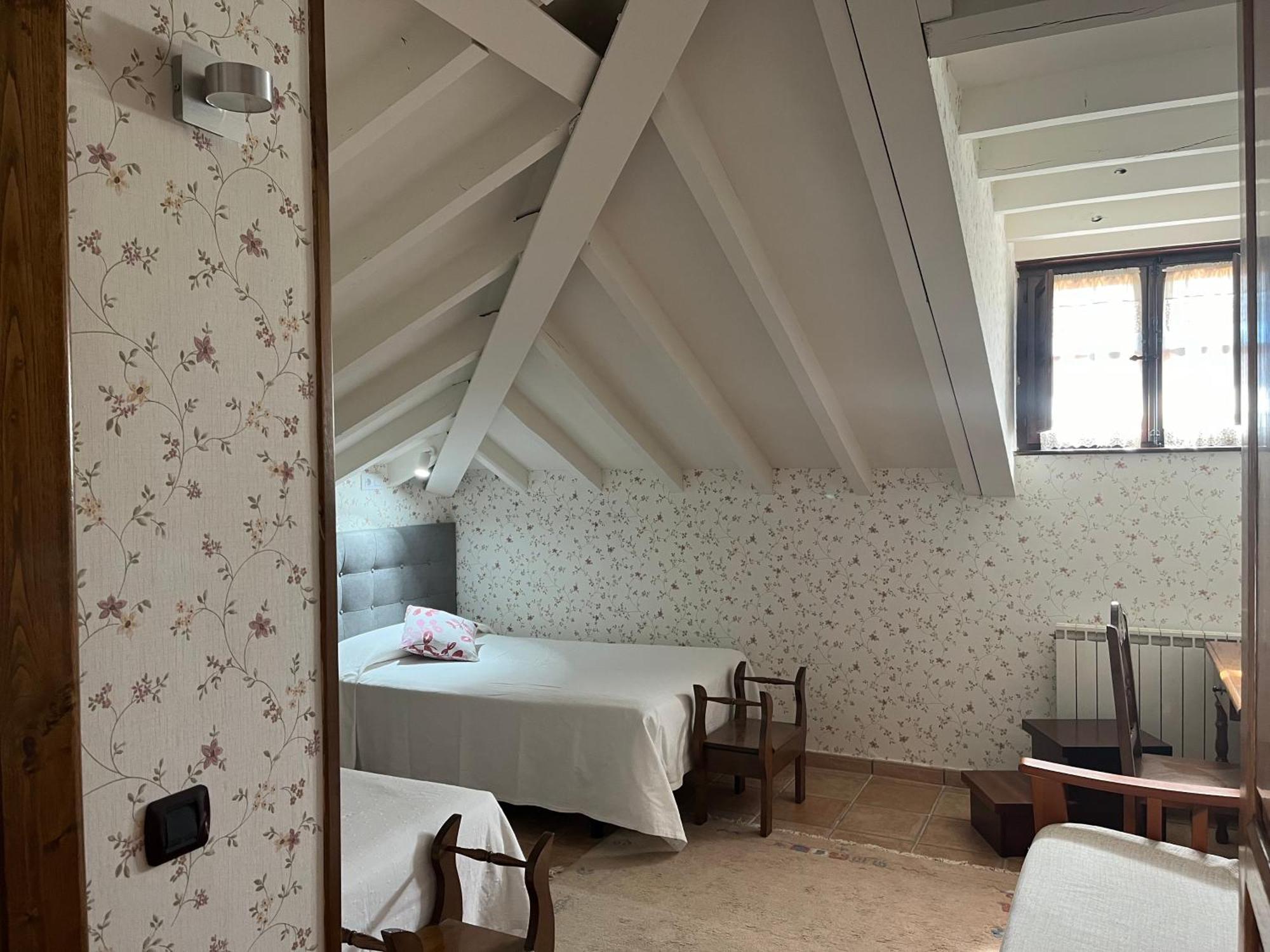 Posada San Tirso Toñanes Extérieur photo