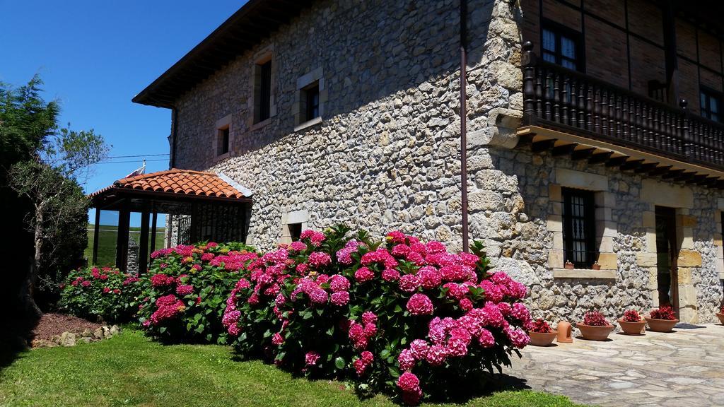 Posada San Tirso Toñanes Extérieur photo