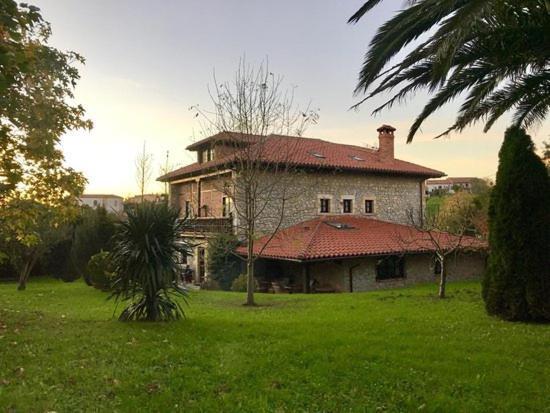 Posada San Tirso Toñanes Extérieur photo